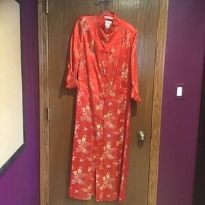 Peony Chinese (Shanghai) Dress Lounger, Size S, Red